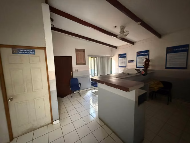 LOS ROBLES / U$185,000 - Imagen 3