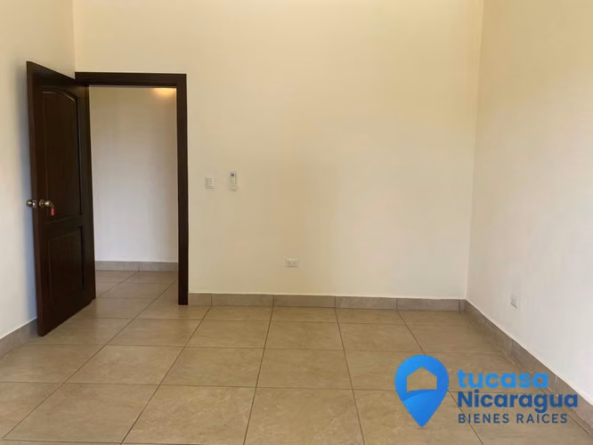 Casa en Renta en Las Colinas Managua - Imagen 16