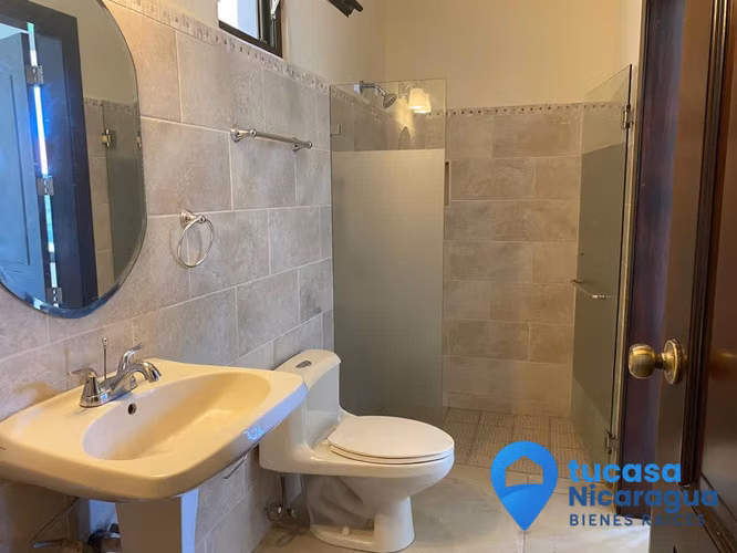 Casa en Renta en Las Colinas Managua - Imagen 14