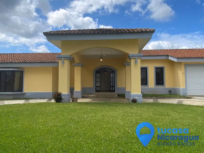 Casa en Renta en Las Colinas Managua - Imagen 3