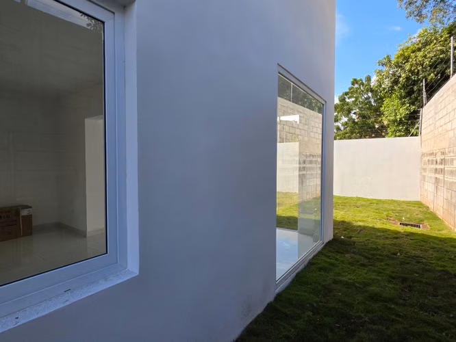 FH- Casa en Renta en Las Colinas con Casa Club y Piscina - Imagen 12