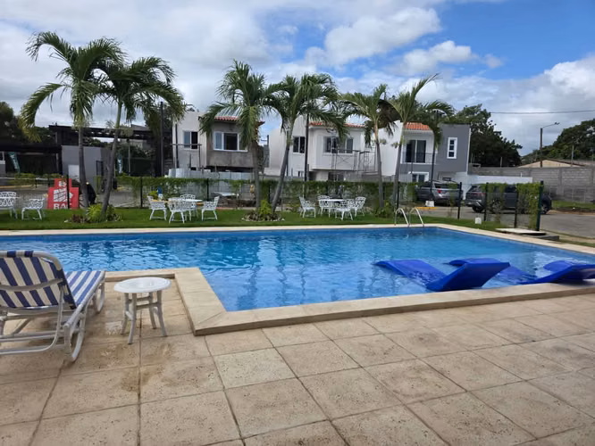 FH- Casa en Renta en Las Colinas con Casa Club y Piscina - Imagen 7