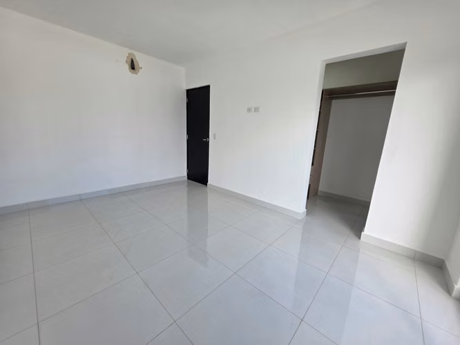 FH- Casa en Renta en Las Colinas con Casa Club y Piscina - Imagen 4