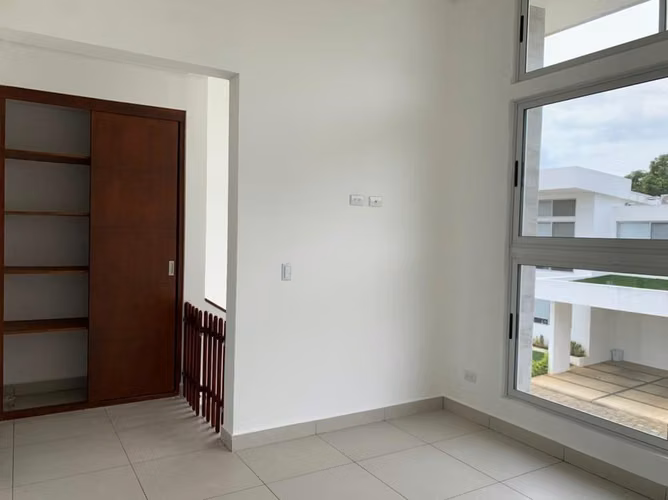 SANTO DOMINGO / U$235,000