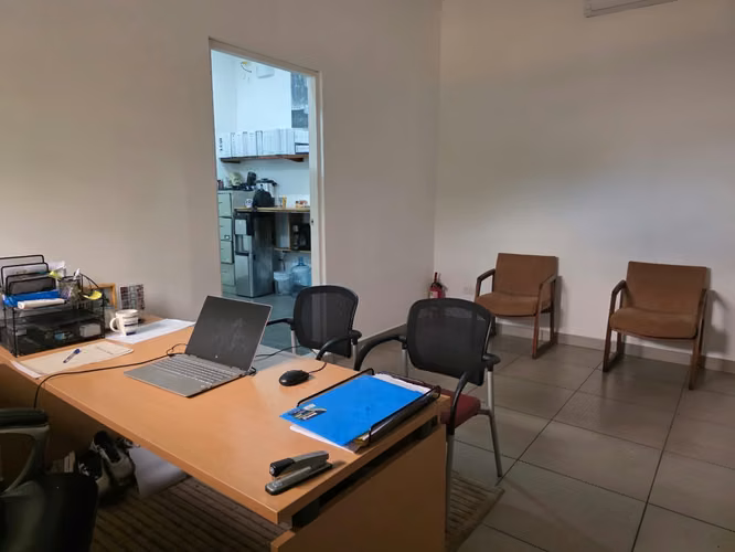 FH-Local de Oficina en Renta – Camino de Oriente - Imagen 9