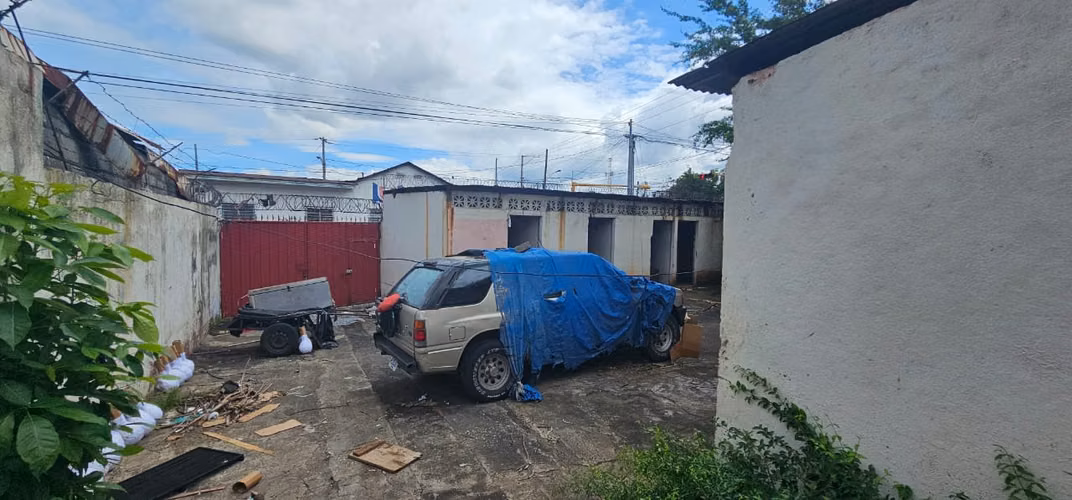 KC- Casa Comercial en Venta en Barrio Edgard Lang, Managua