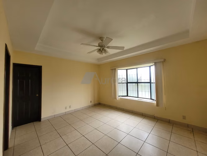 Hermosa casa en venta en Carretera a Masaya.