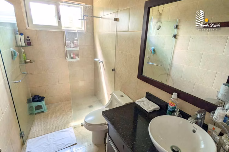 CASA EN RENTA EN LAS COLINAS - AC - Imagen 9