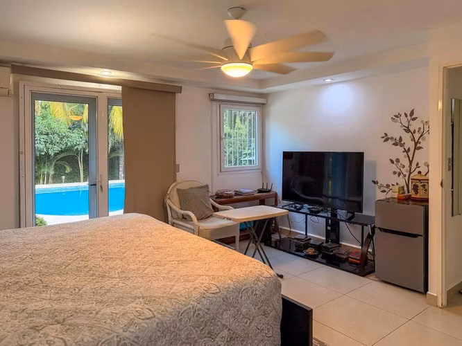 EN VENTA | Hermosa Casa con Piscina en Condominio Privado – Santo Domingo - Imagen 16