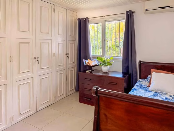 EN VENTA | Hermosa Casa con Piscina en Condominio Privado – Santo Domingo - Imagen 14