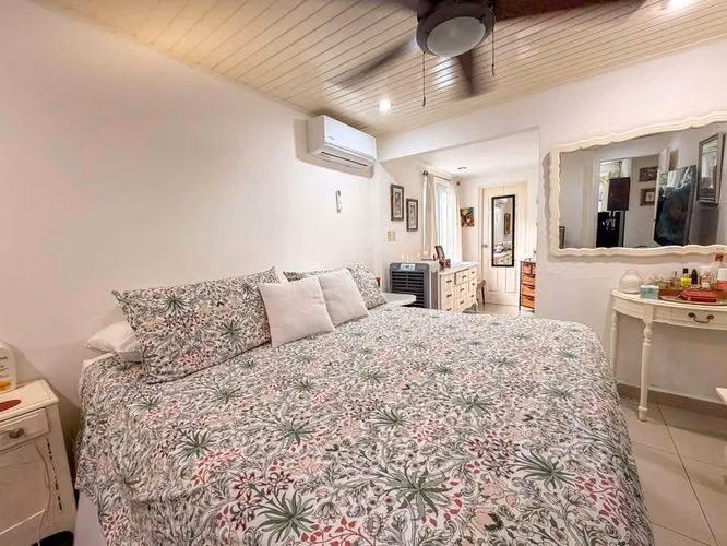 EN VENTA | Hermosa Casa con Piscina en Condominio Privado – Santo Domingo - Imagen 17