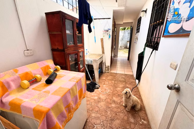 Venta de Casa dentro De Residencial en Carretera Masaya - AC