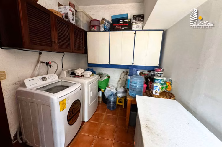  EN VENTA – CASA CON PISCINA EN ESTANCIA DE SANTO DOMINGO - AC