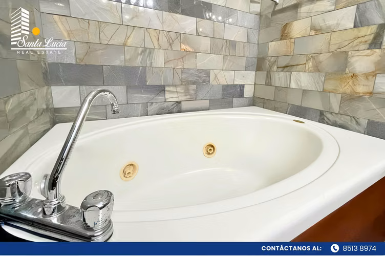 Casa de Lujo en Venta en Santo Domingo - AC  - Imagen 10