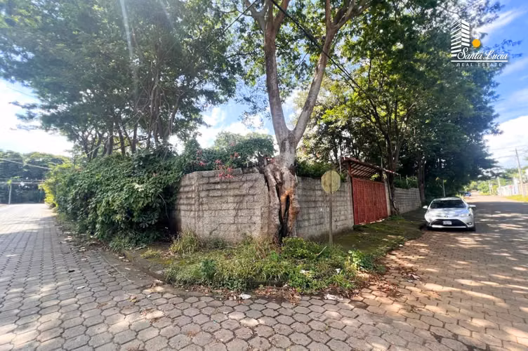 Venta de Propiedad Comercial en Carretera Sur – AC