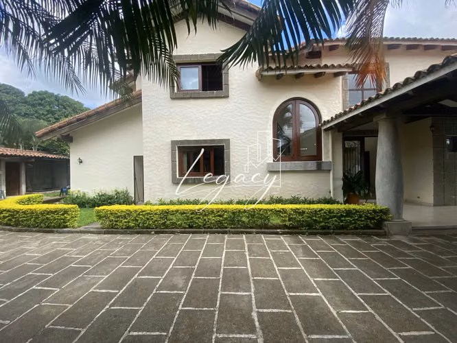 AG-Casa de lujo en renta en Santo Domingo