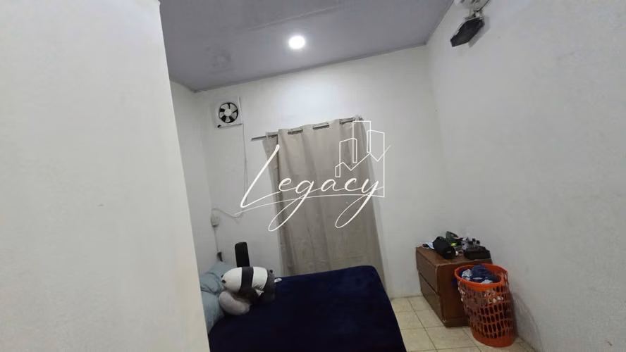LCG-Amplia y Moderna Casa Remodelada en Avenida Principal – Excelente Ubicación