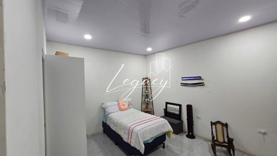 LCG-Amplia y Moderna Casa Remodelada en Avenida Principal – Excelente Ubicación