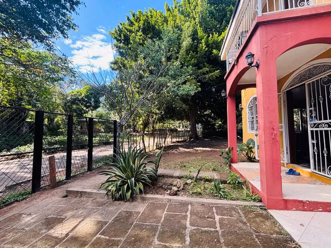 Linda Casa Estilo Quinta en Granada