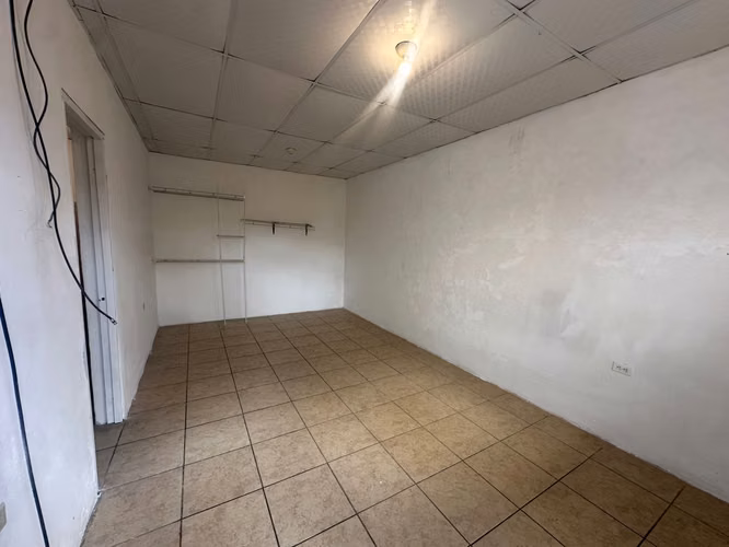 Venta de casa en residencial valle verde.
