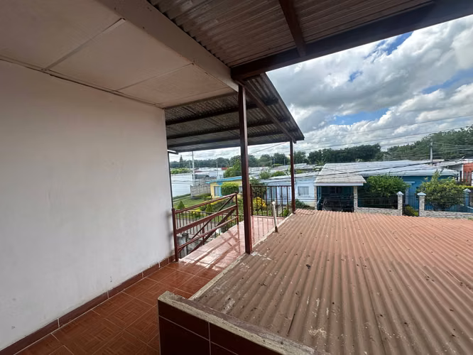 Venta de casa en residencial valle verde.