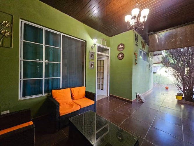 Precio REBAJADO Antes: US$220,000 | VENTA DE CASA EN Lomas del Valle | 5 Habitaciones |