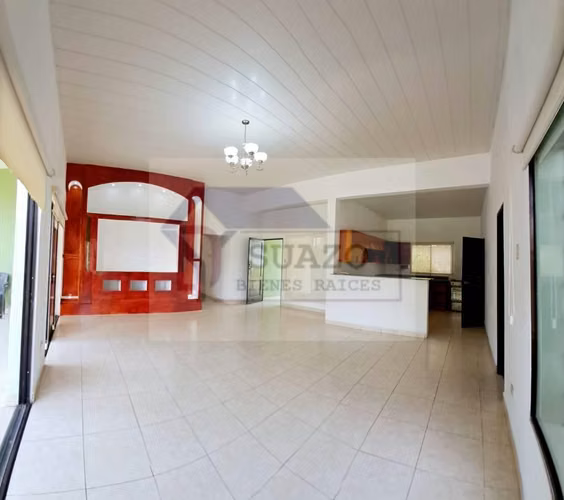 CASA VENTA EN ZONA RESIDENCIAL DE LEÓN
