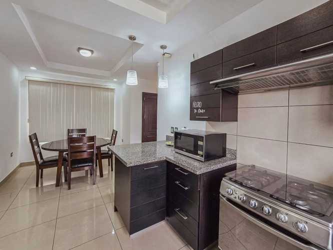 VP- Casa en Venta | Condominio Palmira – Santo Domingo  Precio: $195,000