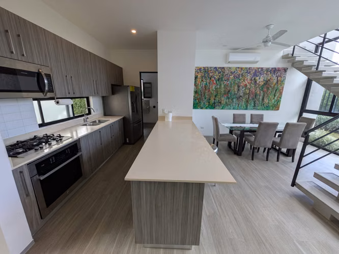 Renta en altos de villa fontana sur