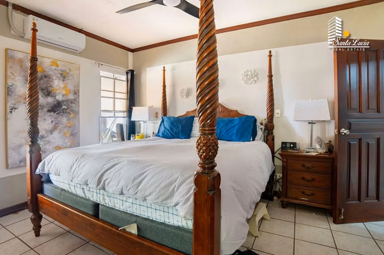  CASA EN VENTA EN VILLA FONTANA CON APARTAMENTO - LL