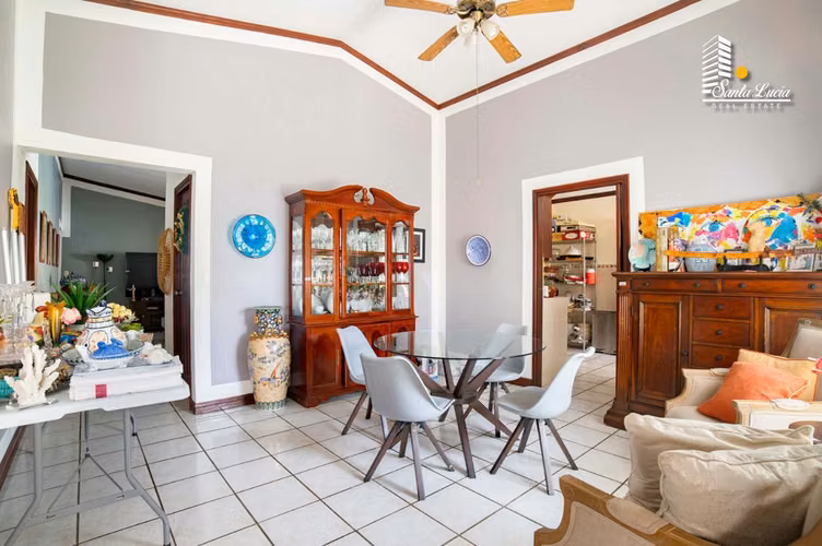  CASA EN VENTA EN VILLA FONTANA CON APARTAMENTO - LL