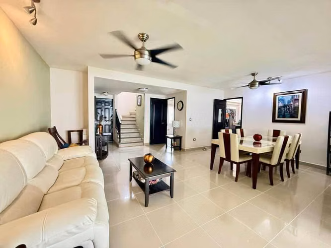  SE VENDE | CASA EN ALAMEDAS DE LAS COLINAS – FP