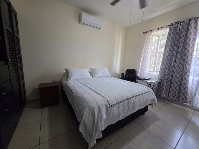 FP- Casa en venta cerca de Galerías Santo Domingo