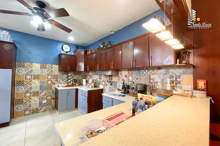  ¡MODERNA Y EXCLUSIVA CASA EN RENTA EN LAS COLINAS! - DC - Imagen 15