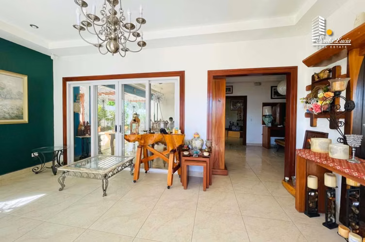  ¡MODERNA Y EXCLUSIVA CASA EN RENTA EN LAS COLINAS! - DC - Imagen 16