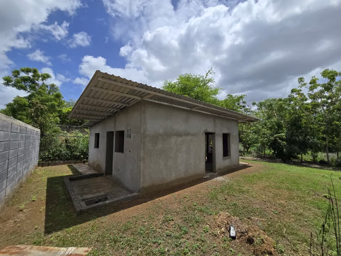 Venta de propiedad en obra gris / comarca los madrigales nindiri