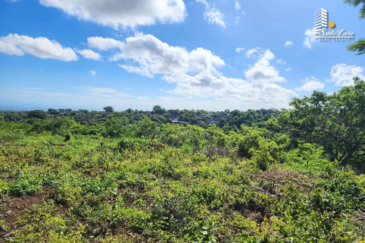  Terreno en Venta – ¡Ubicación estratégica y alto potencial! - IY
