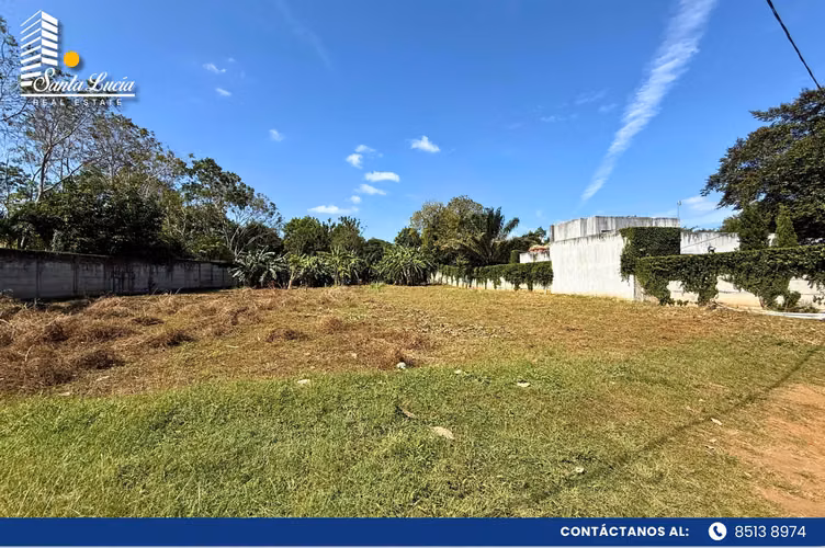 Terreno en Venta Plano en Santo Domingo - LL