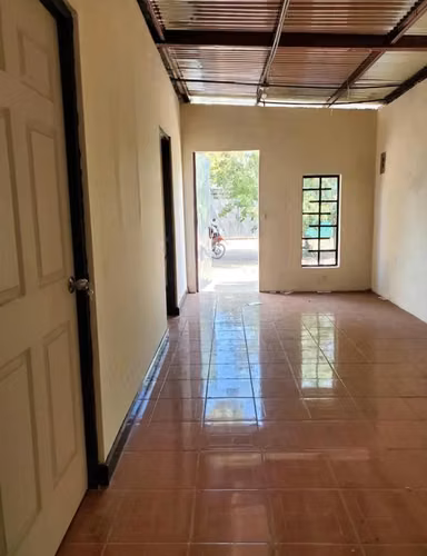 EB-Selling house in New Leon Road km 9