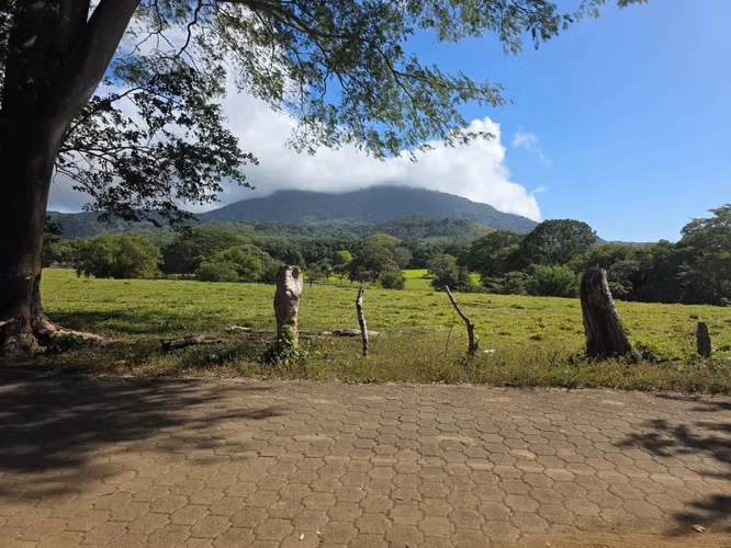 FH-QUINTA CON VISTA AL VOLCÁN MOMBACHO  - Imagen 13