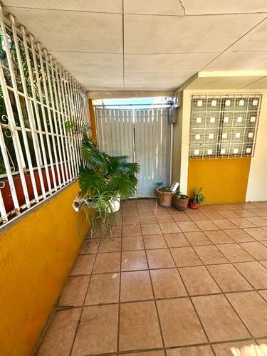 Casa amplia y bmuy bien ubicada en Altamira - Imagen 14