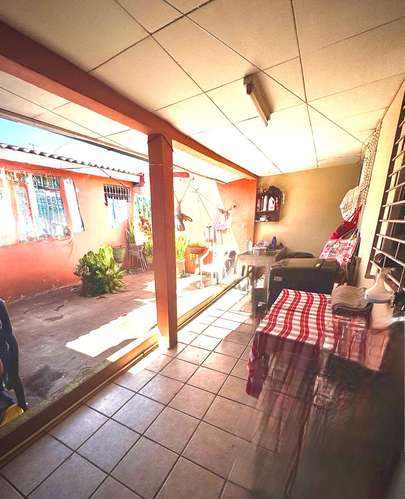 Casa amplia y bmuy bien ubicada en Altamira - Imagen 7