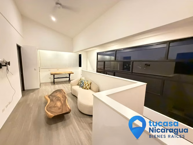 Se Renta en Altos de Villa Fontana Sur Casa en Condominio