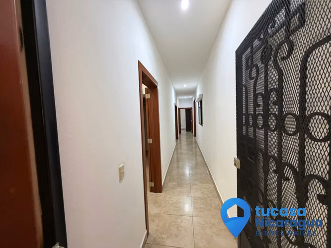 Rento Casa estilo Colonial Moderno en Santo Domingo - Imagen 15