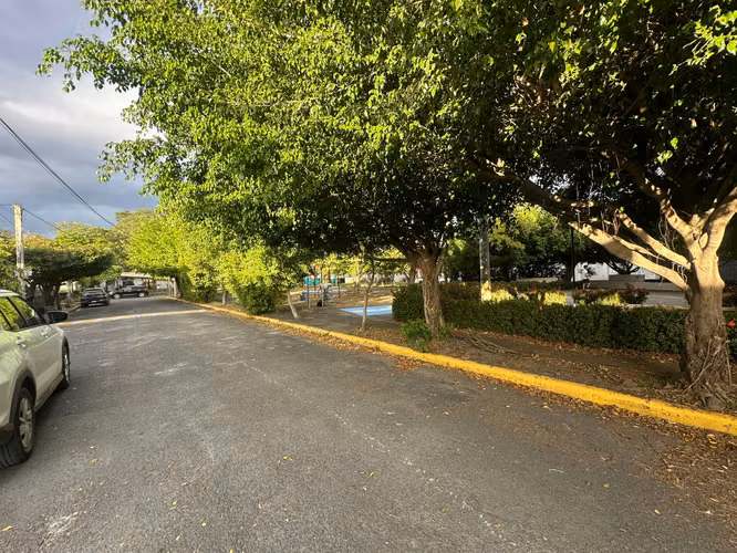 FH-Casa en Venta en Residencial Montecielo