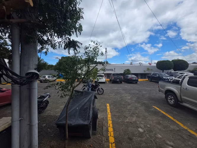 FH-Local Comercial en Alquiler – Camino de Oriente - Imagen 5