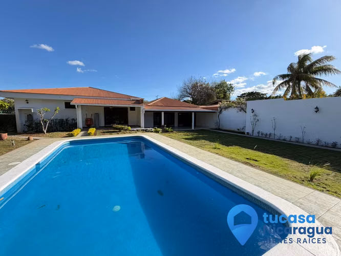 Casa en Renta Moderna con piscina propia - Imagen 6