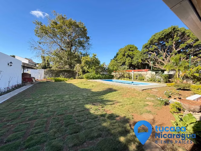 Casa en Renta Moderna con piscina propia - Imagen 17