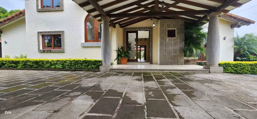 Preciosa Casa en Alquiler en La Estancia de Santo Domingo - Imagen 5