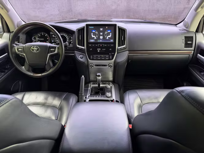 LAND CRUISER CORONELA - 2017